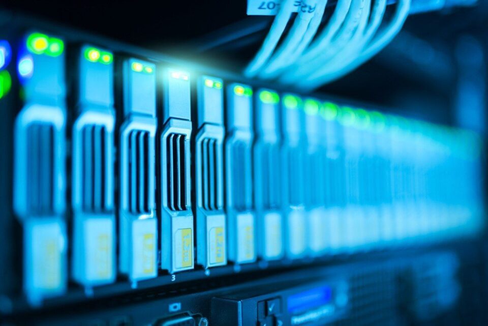 Qué es un hosting, Comunicación y Estrategia Digital